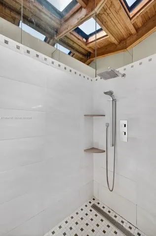 2619 S Parkview Drive Hallandale Beach FL 33009