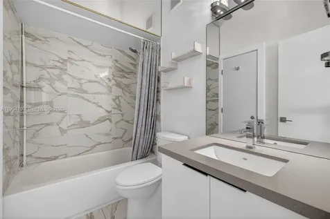 2619 S Parkview Drive Hallandale Beach FL 33009