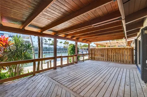 2619 S Parkview Drive Hallandale Beach FL 33009