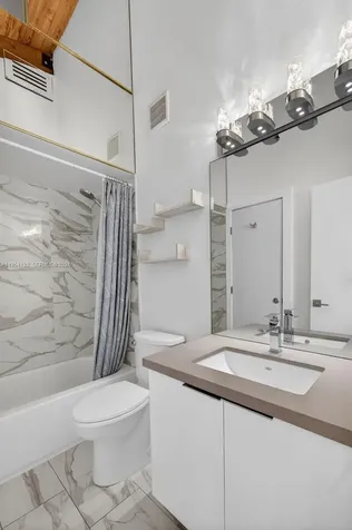 2619 S Parkview Drive Hallandale Beach FL 33009
