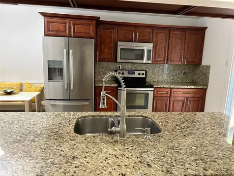 9225 NW 49th Place Sunrise FL 33351