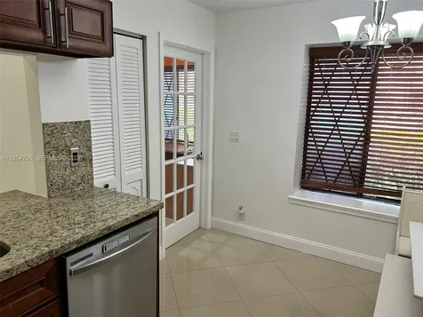 9225 NW 49th Place Sunrise FL 33351