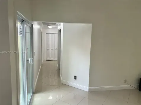 9225 NW 49th Place Sunrise FL 33351