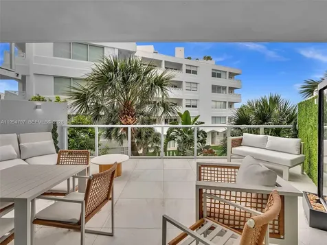 9821 E Bay Harbor Drive Bay Harbor Islands FL 33154