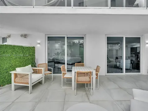 9821 E Bay Harbor Drive Bay Harbor Islands FL 33154