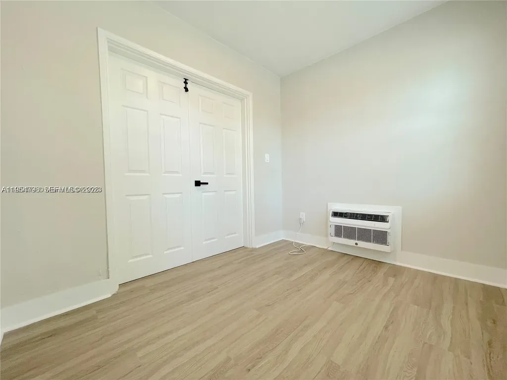 1836 Dewey Street Hollywood FL 33020