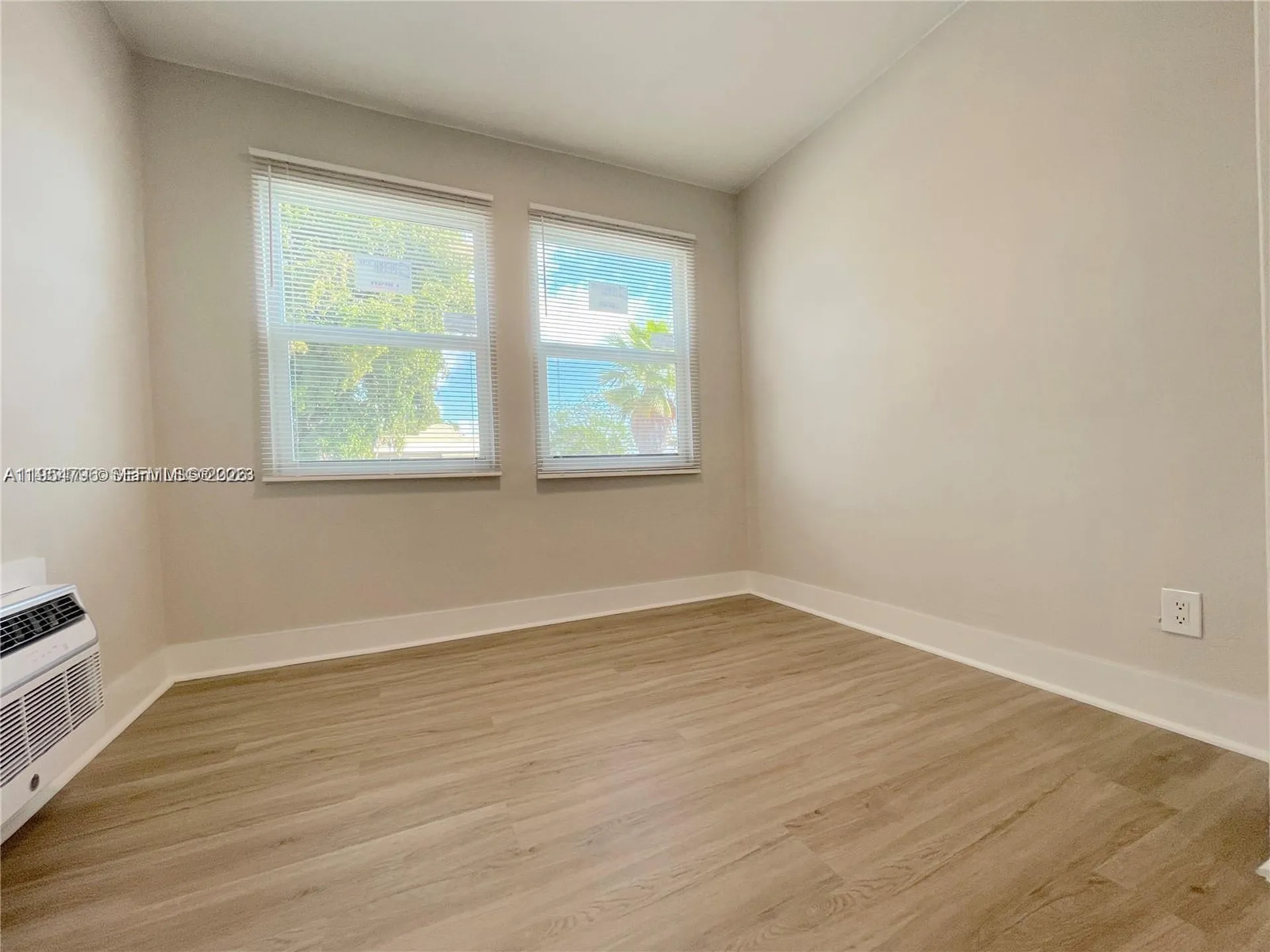 1836 Dewey Street Hollywood FL 33020