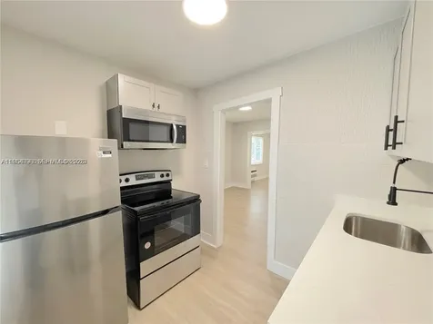 1836 Dewey Street Hollywood FL 33020