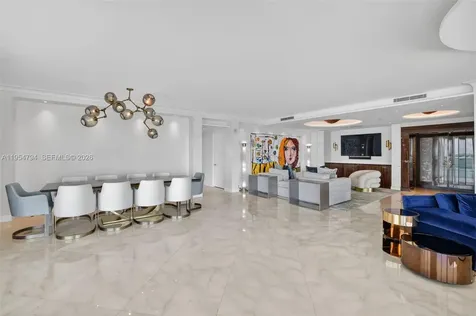 1000 S Pointe Drive Miami Beach FL 33139
