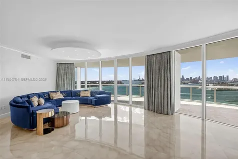 1000 S Pointe Drive Miami Beach FL 33139