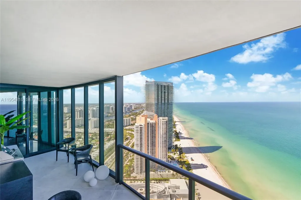 18555 Collins Avenue Sunny Isles Beach FL 33160