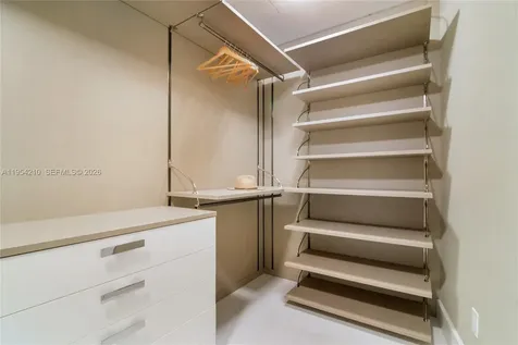 18555 Collins Avenue Sunny Isles Beach FL 33160