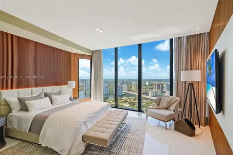 18555 Collins Avenue Sunny Isles Beach FL 33160