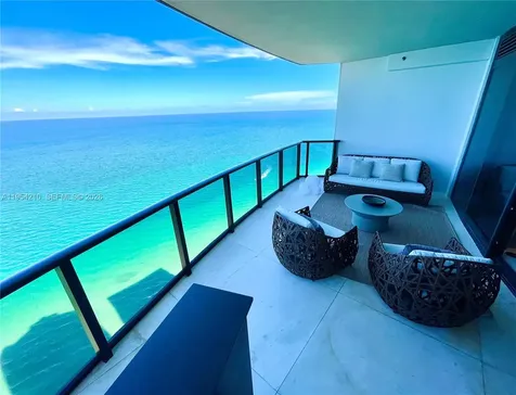 18555 Collins Avenue Sunny Isles Beach FL 33160