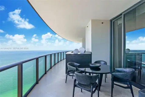 18555 Collins Avenue Sunny Isles Beach FL 33160