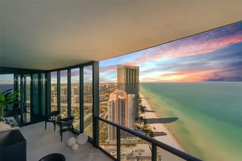 18555 Collins Avenue Sunny Isles Beach FL 33160
