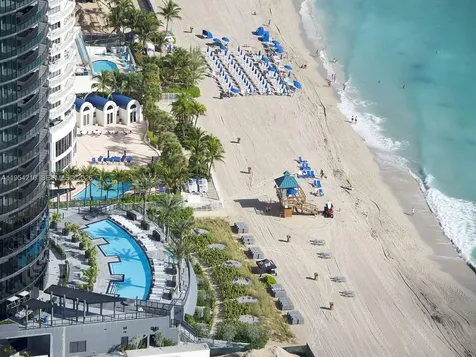 18555 Collins Avenue Sunny Isles Beach FL 33160
