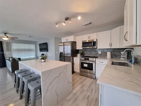 4740 SW 43rd Avenue Dania Beach FL 33314