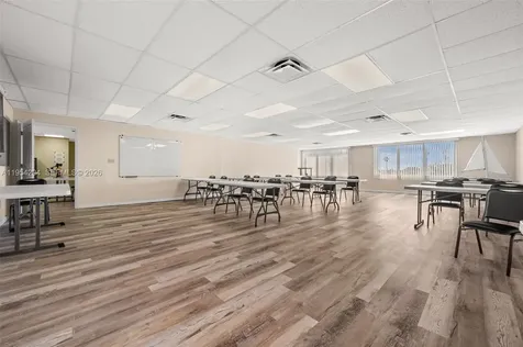 917 SE 47th Terrace Cape Coral FL 33904
