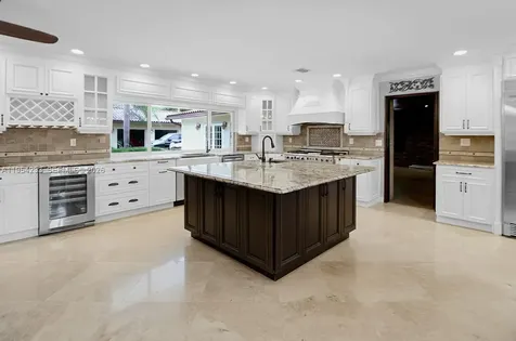 15144 SW 72nd Court Palmetto Bay FL 33158
