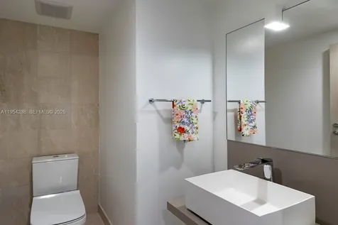 1000 Brickell Plaza Miami FL 33131