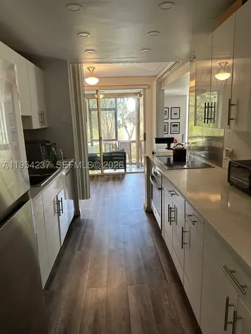 3720 Inverrary Drive Lauderhill FL 33319