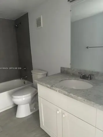 3905 N Nob Hill Road Sunrise FL 33351