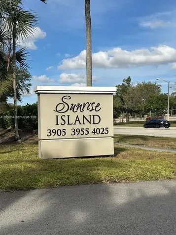 3905 N Nob Hill Road Sunrise FL 33351