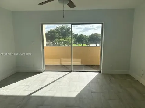 3905 N Nob Hill Road Sunrise FL 33351