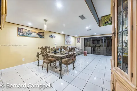 4763 NW 90th Avenue Sunrise FL 33351