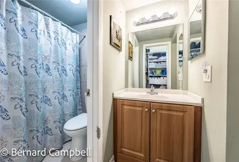 4763 NW 90th Avenue Sunrise FL 33351
