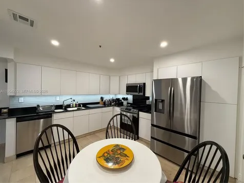 201 Crandon Boulevard Key Biscayne FL 33149