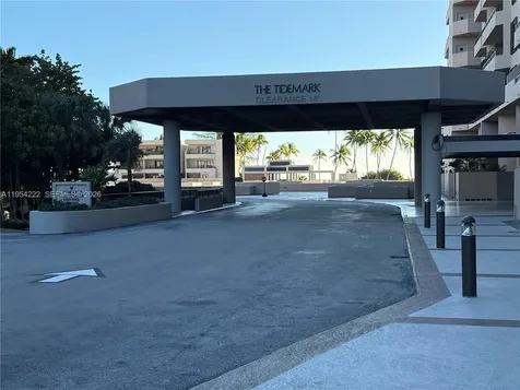 201 Crandon Boulevard Key Biscayne FL 33149
