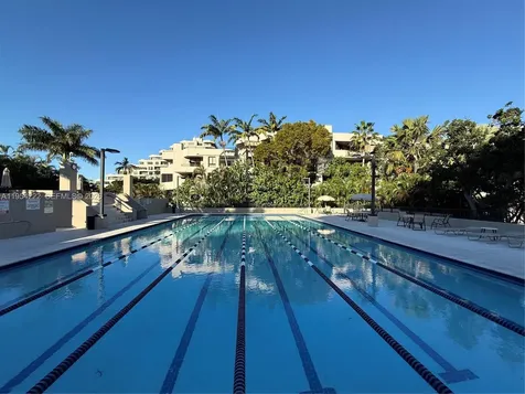 201 Crandon Boulevard Key Biscayne FL 33149