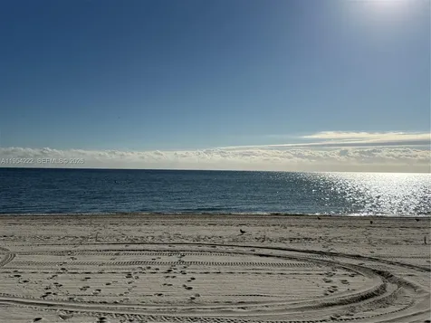 201 Crandon Boulevard Key Biscayne FL 33149