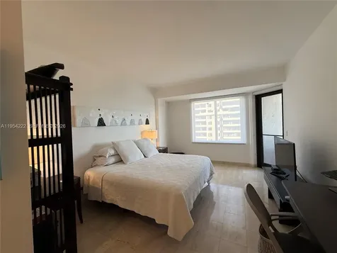 201 Crandon Boulevard Key Biscayne FL 33149