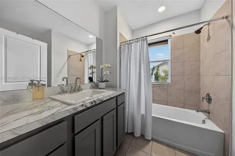 1707 SE 9th Terrace Homestead FL 33034