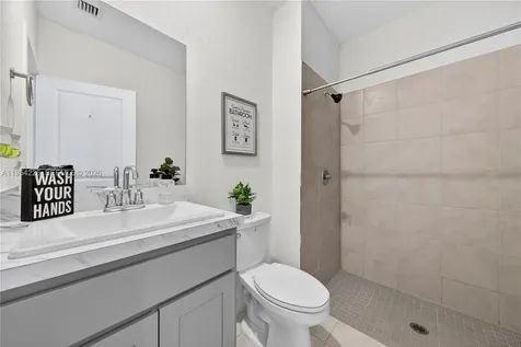 1707 SE 9th Terrace Homestead FL 33034