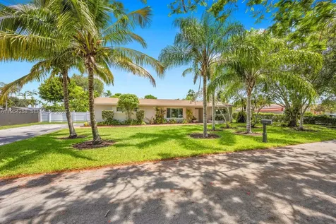 9841 SW 122nd Street Miami FL 33176