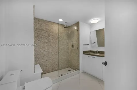 10 Venetian Way Miami Beach FL 33139