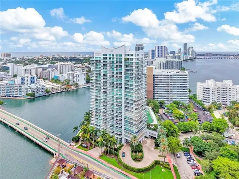 10 Venetian Way Miami Beach FL 33139