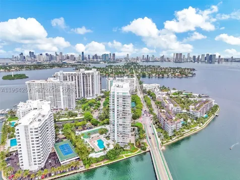 10 Venetian Way Miami Beach FL 33139