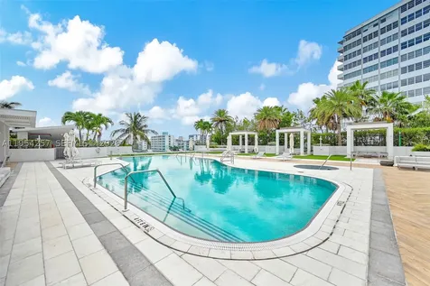 10 Venetian Way Miami Beach FL 33139