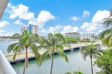 10 Venetian Way Miami Beach FL 33139