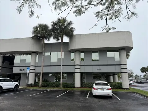 10031 Pines Boulevard Pembroke Pines FL 33024