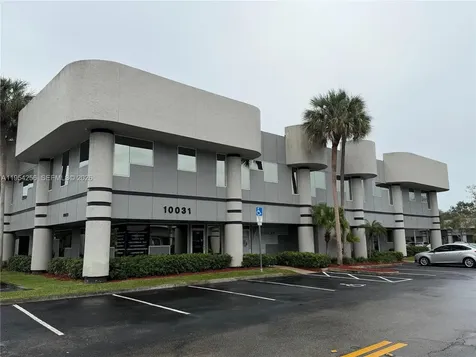 10031 Pines Boulevard Pembroke Pines FL 33024