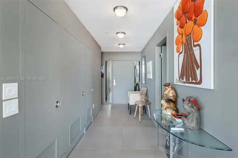 1000 Venetian Way Miami FL 33139