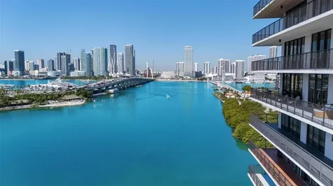 1000 Venetian Way Miami FL 33139