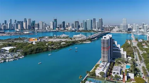 1000 Venetian Way Miami FL 33139