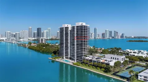1000 Venetian Way Miami FL 33139